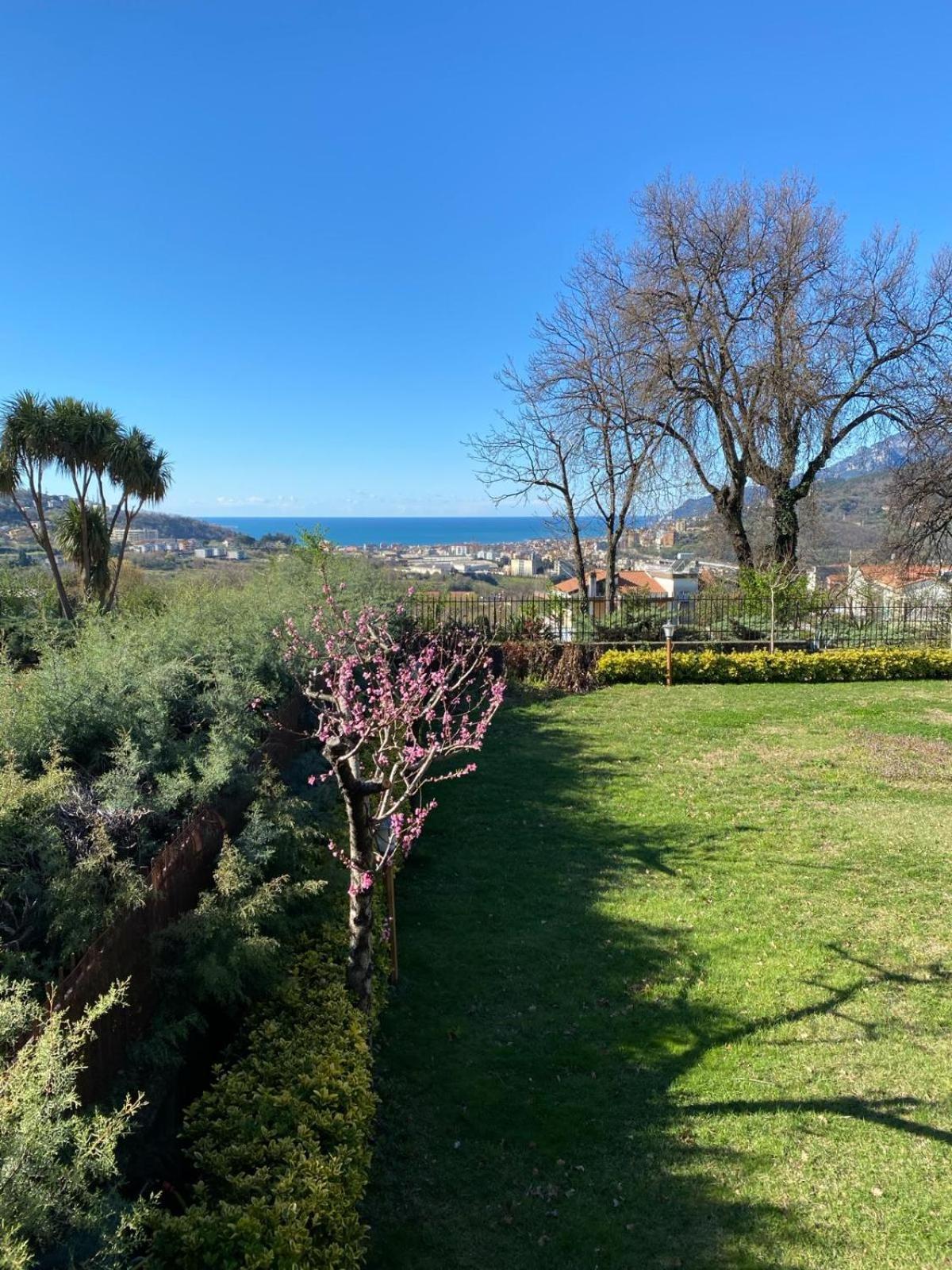 B&B La Rosa Salerno Luaran gambar